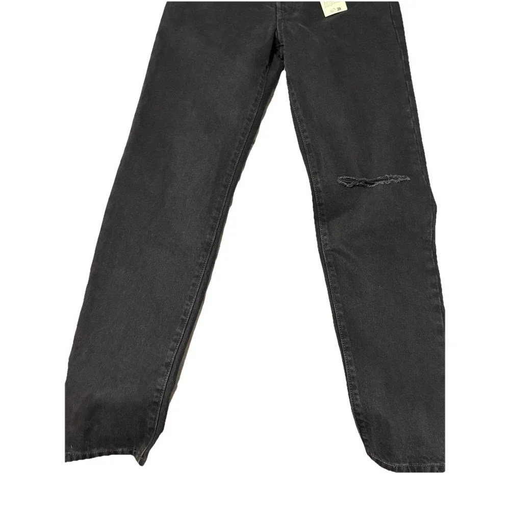 Levi's Premium Women 501 '81 Tapered Leg High Rise Button Fly Jeans Black  24X31